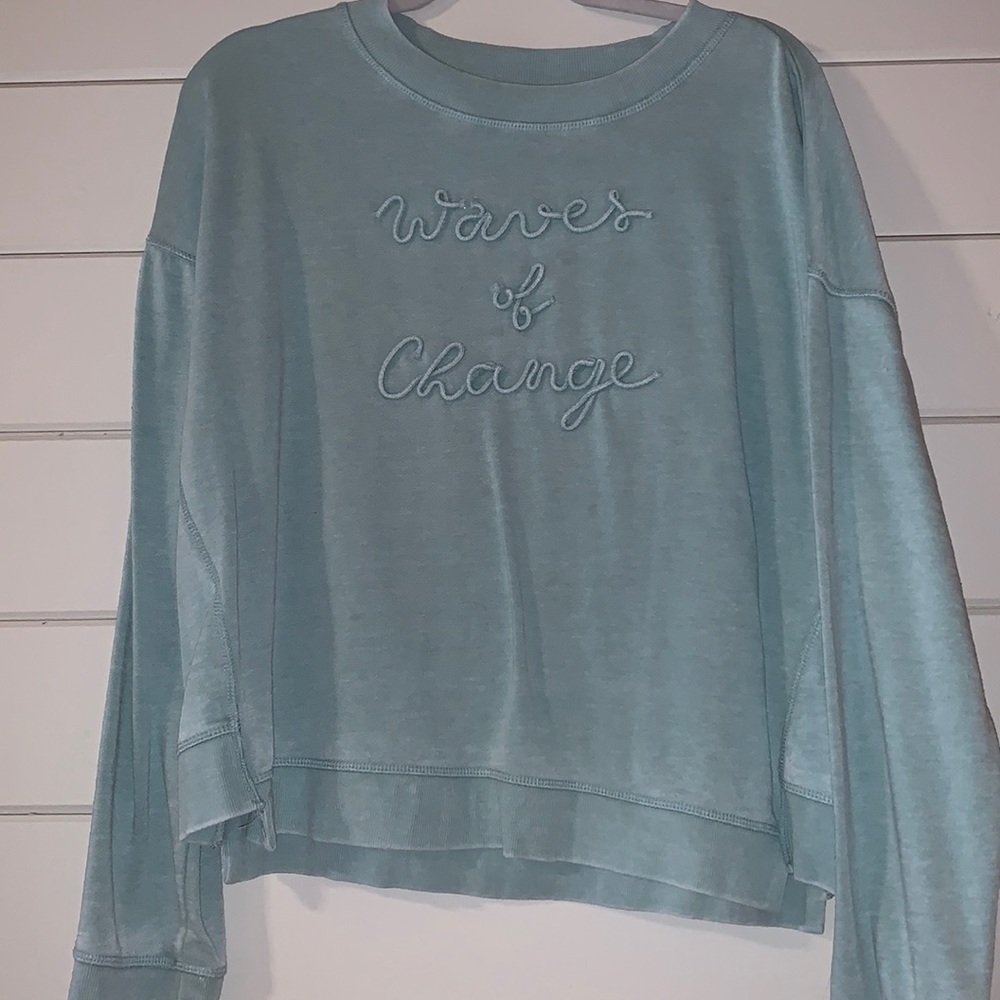 XL Roxy fitted waves of change sweatshirt.